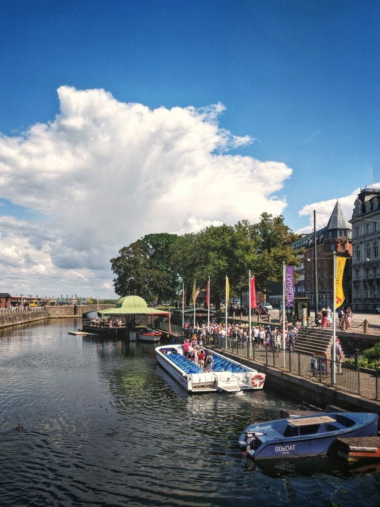 MALMÖ SEHENSWÜRDIGKEITEN UND INSIDER TIPPS 2024 41 MALMÖ SEHENSWÜRDIGKEITEN UND INSIDER TIPPS 2024 21