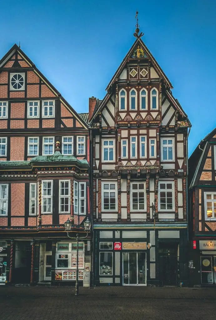 CELLE - A HALF-TIMBERED HOUSES DREAM 14
