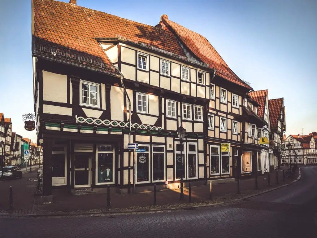 CELLE - A HALF-TIMBERED HOUSES DREAM 36