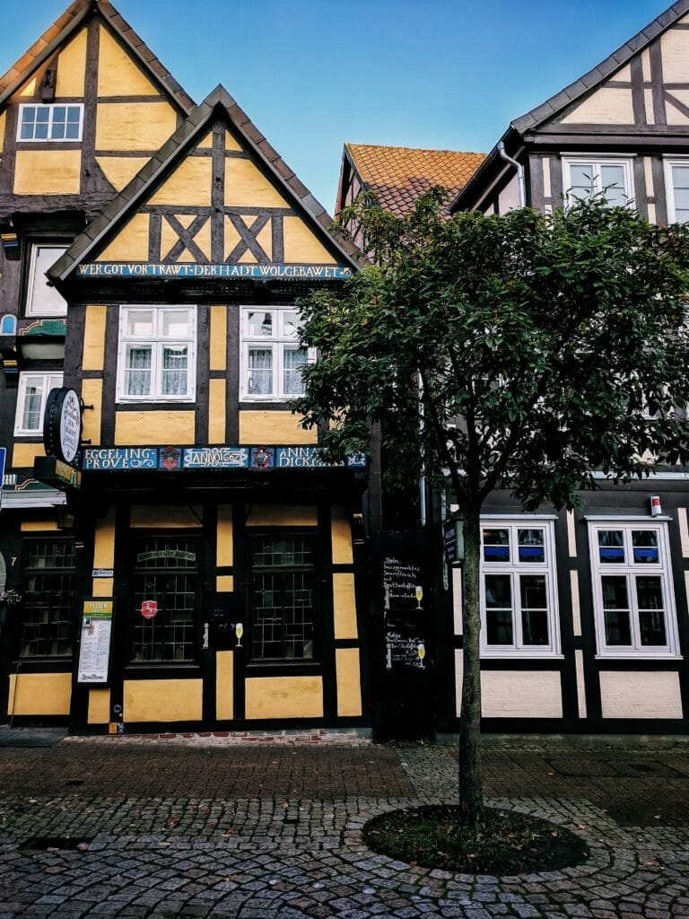 CELLE - A HALF-TIMBERED HOUSES DREAM 10