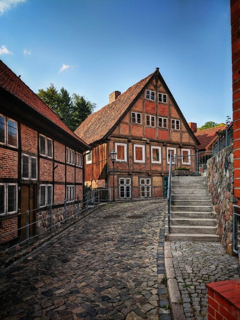 A DAYTRIP TO LAUENBURG 5 A DAYTRIP TO LAUENBURG 5