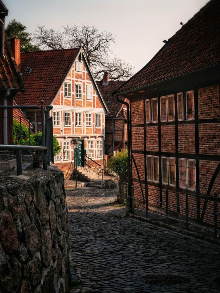 A DAYTRIP TO LAUENBURG 8 A DAYTRIP TO LAUENBURG 8