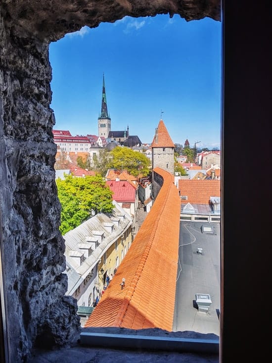 SIGHTRUNNING - IM LAUFSCHRITT AUF STÄDTETOUR 34 SIGHTRUNNING-Tallinn-1