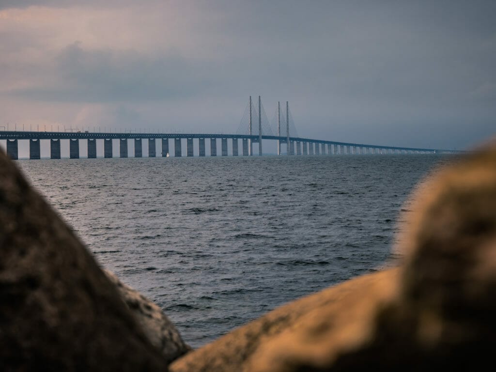 Blick auf die Öresundbrücke von Malmö aus - Dänemark Sehenswürdigkeiten