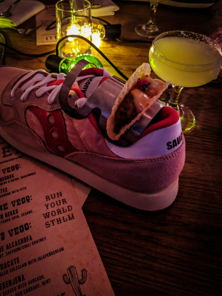 RUN YOUR WORLD STOCKHOLM 40 RUN YOUR WORLD STOCKHOLM 40