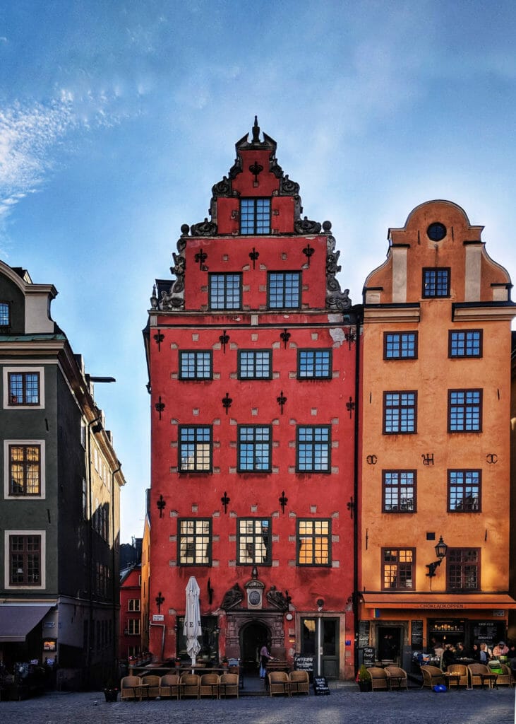 RUN YOUR WORLD STOCKHOLM 17 RUN YOUR WORLD STOCKHOLM 17