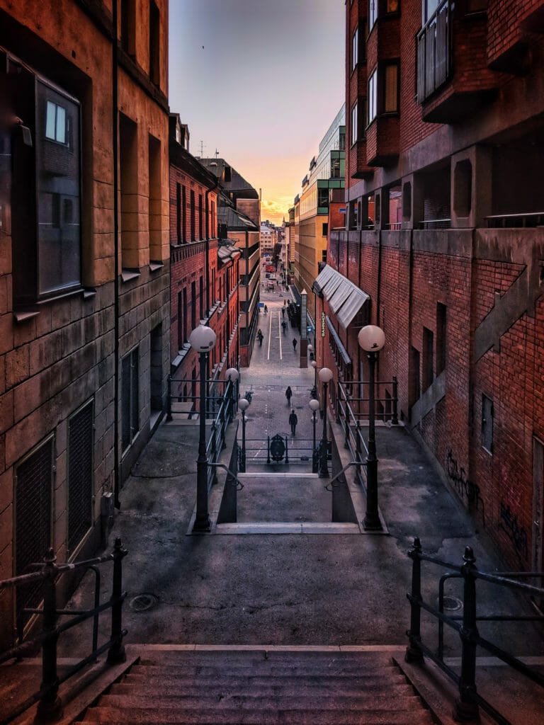 RUN YOUR WORLD STOCKHOLM 96 RUN YOUR WORLD STOCKHOLM 95