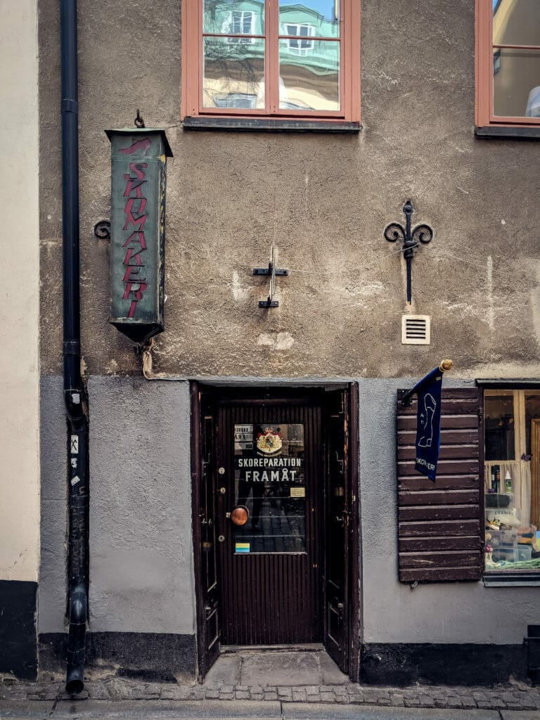 RUN YOUR WORLD STOCKHOLM 86 RUN YOUR WORLD STOCKHOLM 86