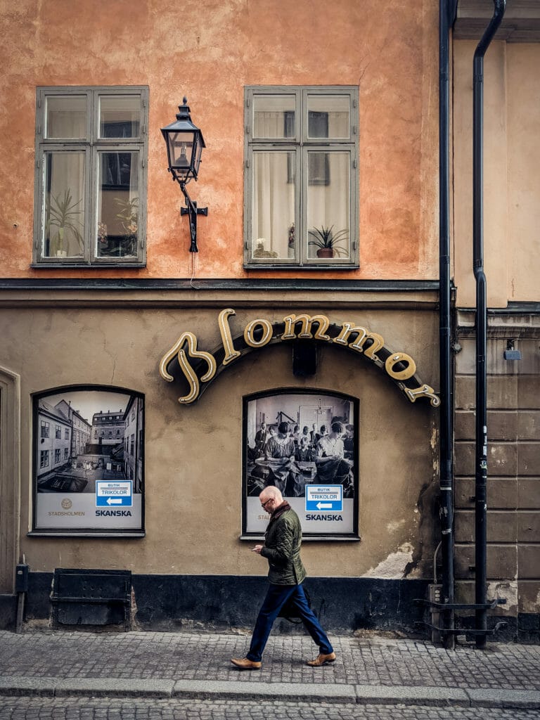 RUN YOUR WORLD STOCKHOLM 88 RUN YOUR WORLD STOCKHOLM 88