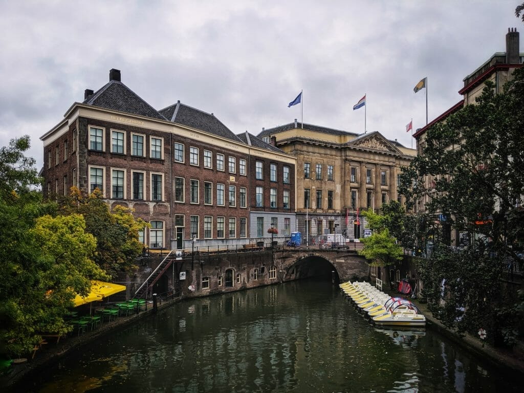 8 SCHÖNE HOLLAND STÄDTE, DIE DU UNBEDINGT BESUCHEN SOLLTEST! 54