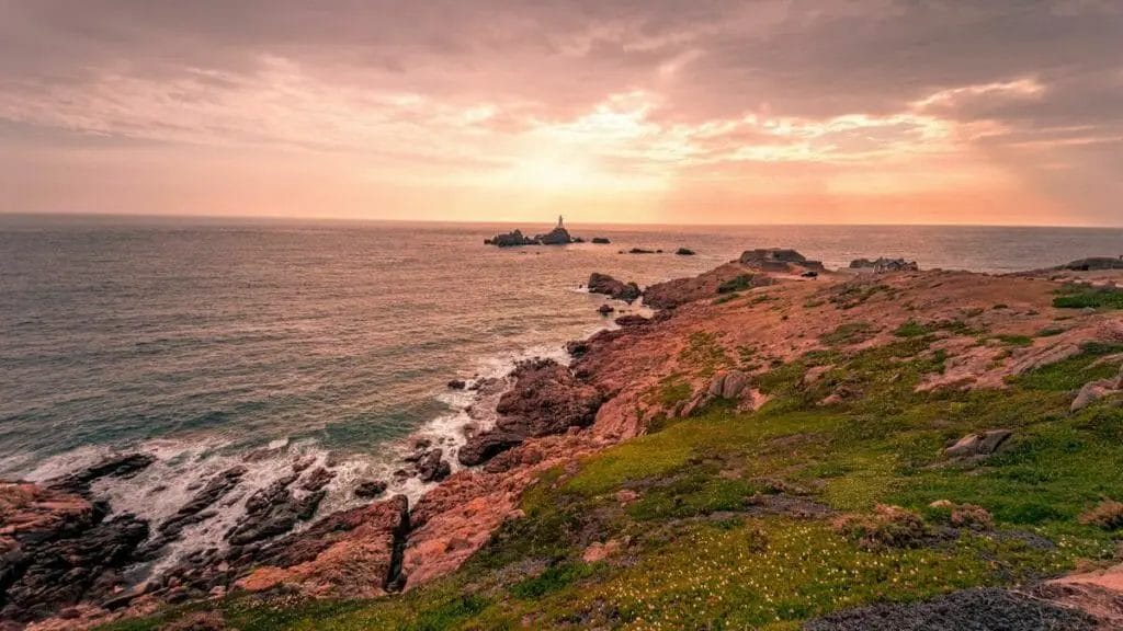 Jersey Kanalinseln - Sonnenuntergang über dem Meer