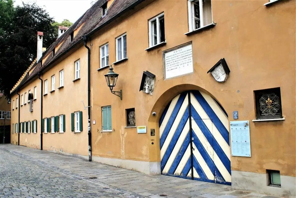 Die Fuggerei in Augsburg - Ausflugsziele Bayern