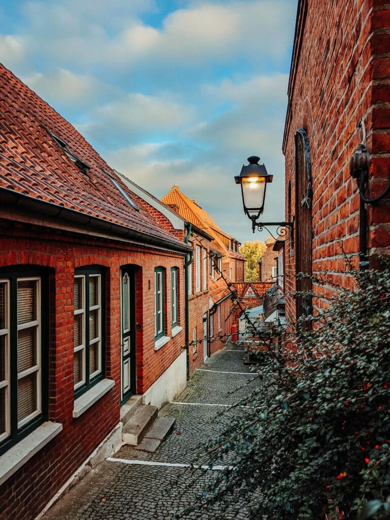 Plön Sehenswürdigkeiten: 10 Ultimative Sehenswürdigkeiten und Fotospots für jede Jahreszeit 11