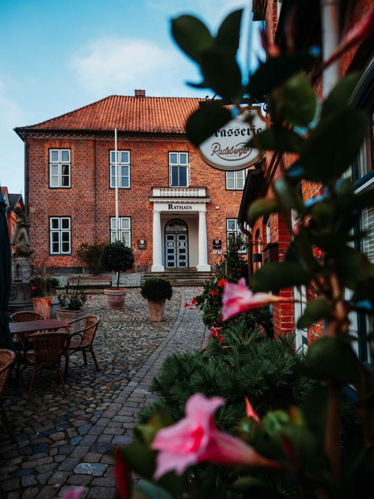 Plön Sehenswürdigkeiten: 10 Ultimative Sehenswürdigkeiten und Fotospots für jede Jahreszeit 10