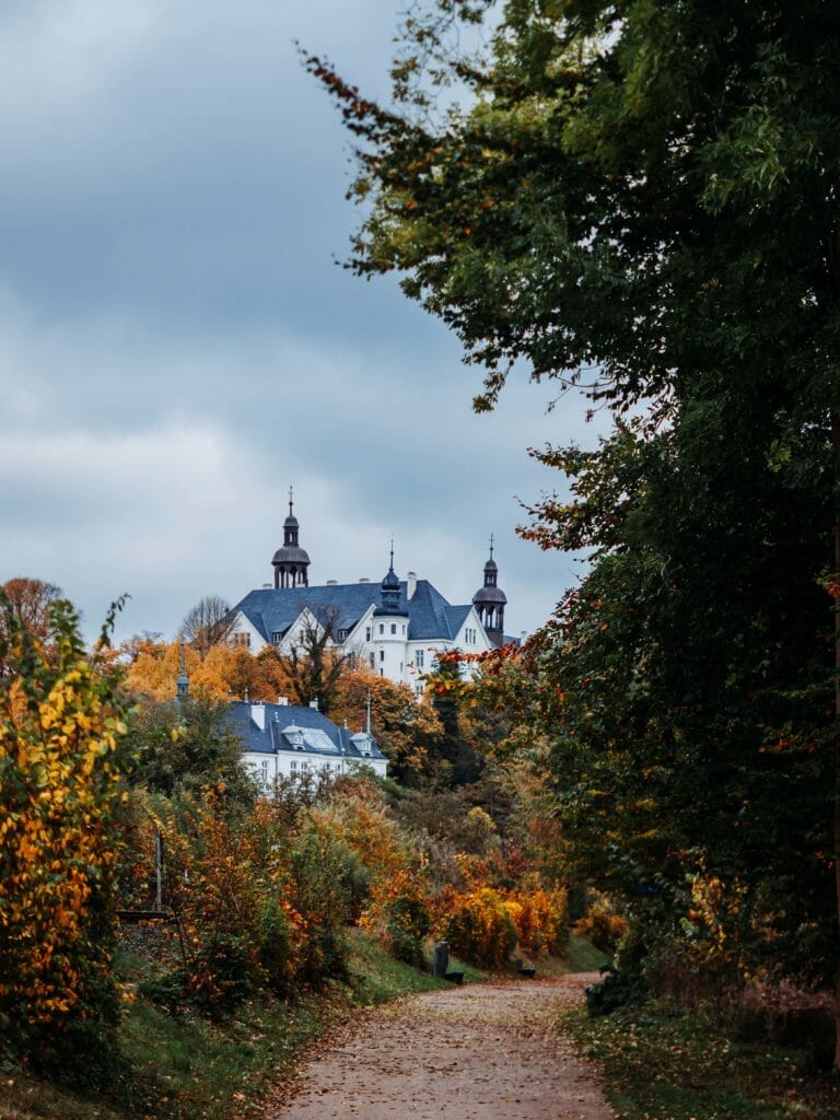Plön Sehenswürdigkeiten: 10 Ultimative Sehenswürdigkeiten und Fotospots für jede Jahreszeit 20