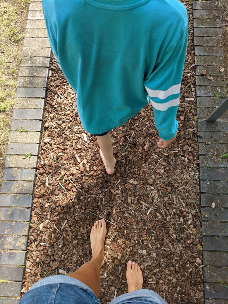 Trimm Dich Pfad - barfuß zu zweit