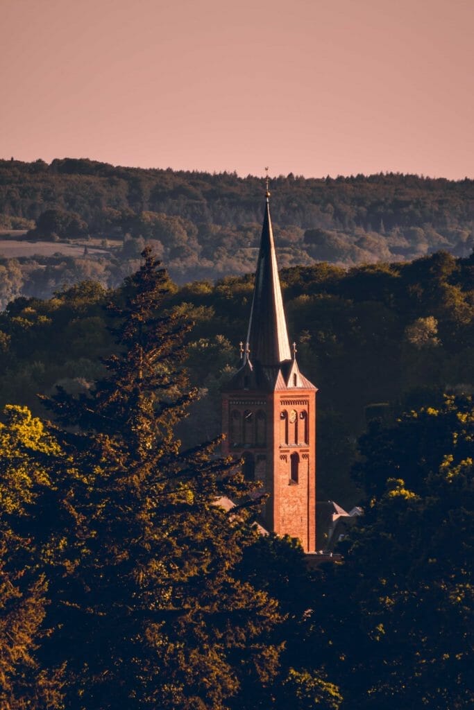 Plön Sehenswürdigkeiten: 10 Ultimative Sehenswürdigkeiten und Fotospots für jede Jahreszeit 28