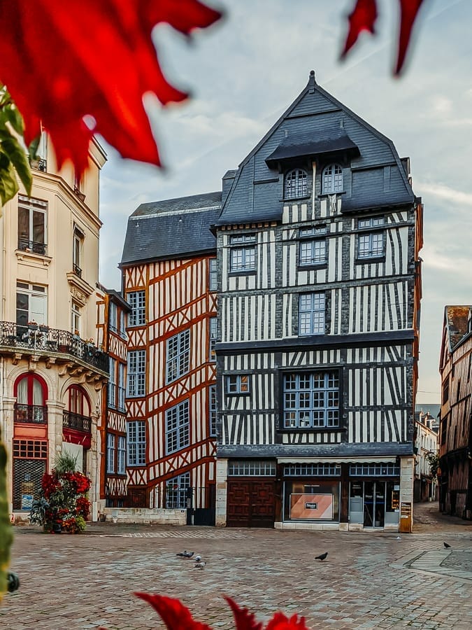 NORMANDIE SEHENSWÜRDIGKEITEN: 3 UNGEWÖHNLICHE IDEEN FÜR EINEN STÄDTETRIP IN DIE NORMANDIE 31