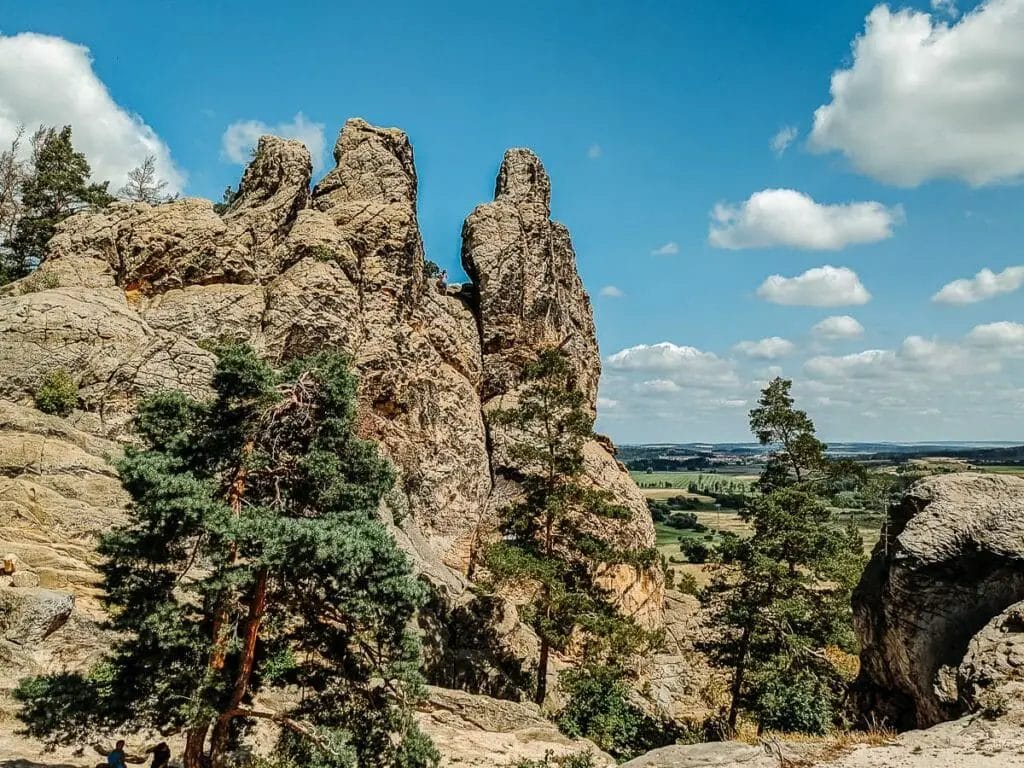 Ausflugsziele Harz - Hier ist das Hamburger Wappen, ein Teil der Teufelsmauer zu sehen