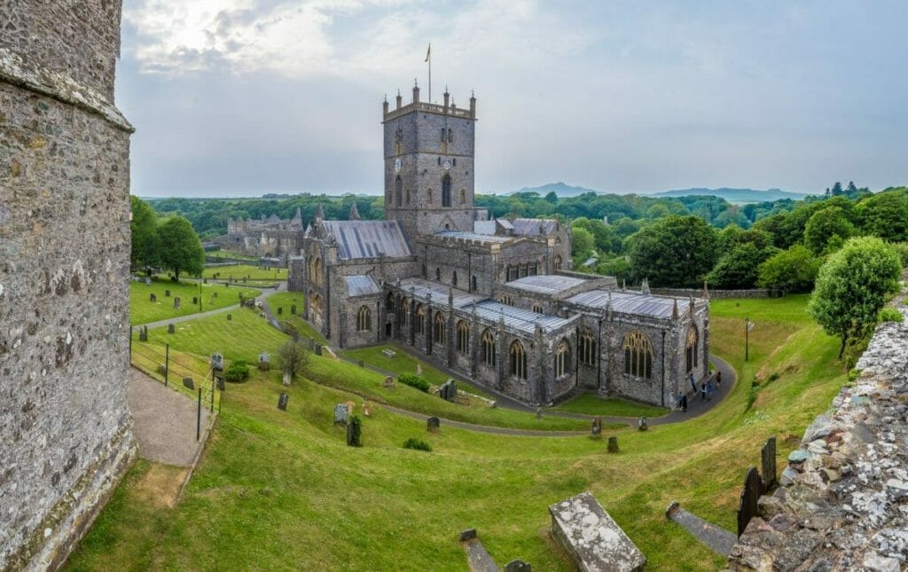 SEHENSWÜRDIGKEITEN ENGLAND - 12 BERÜHMTE ORTE DIE JEDER BESUCHEN SOLLTE 9