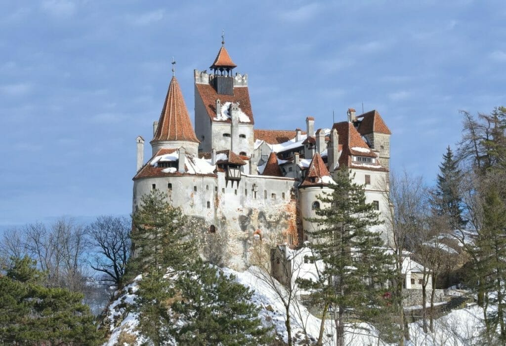 Top Romanian Landmarks - Castle Bran with Snow - Draculas Castle - Romania Sights