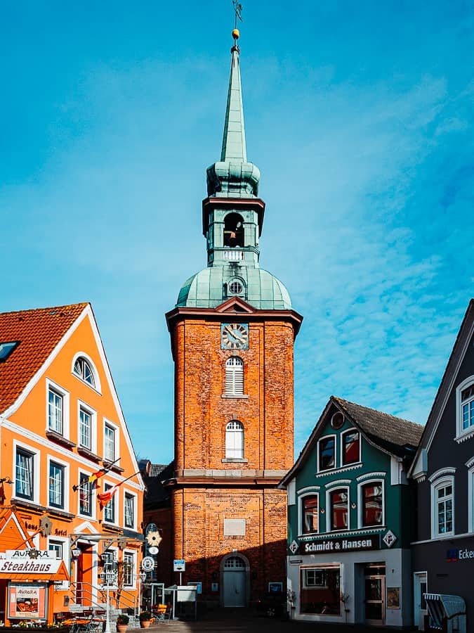 STADT KAPPELN: SEHENSWÜRDIGKEITEN & AUSFLÜGE IN DER SCHLEI-REGION 11 Kirche St. Nicolai in der Stadt Kappeln an der Schlei - Kappeln Sehenswürdigkeiten