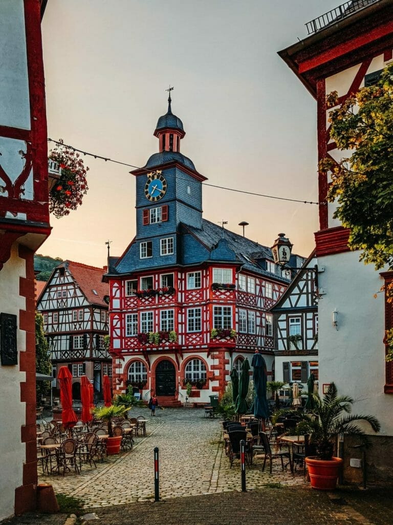 15 SCHÖNE STÄDTE IN HESSEN, DIE DU UNBEDINGT BESUCHEN SOLLTEST 15