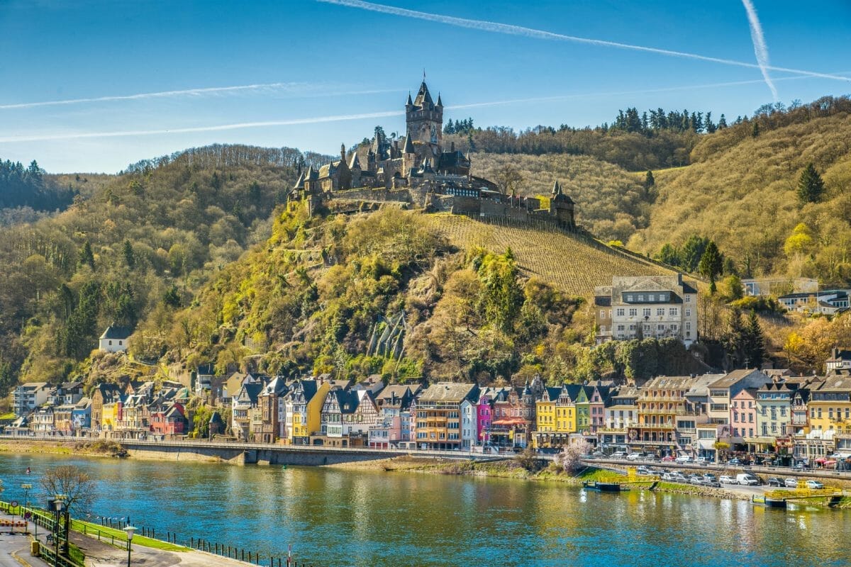 DIE 13 SCHÖNSTEN STÄDTE UND ORTE AN DER MOSEL 1