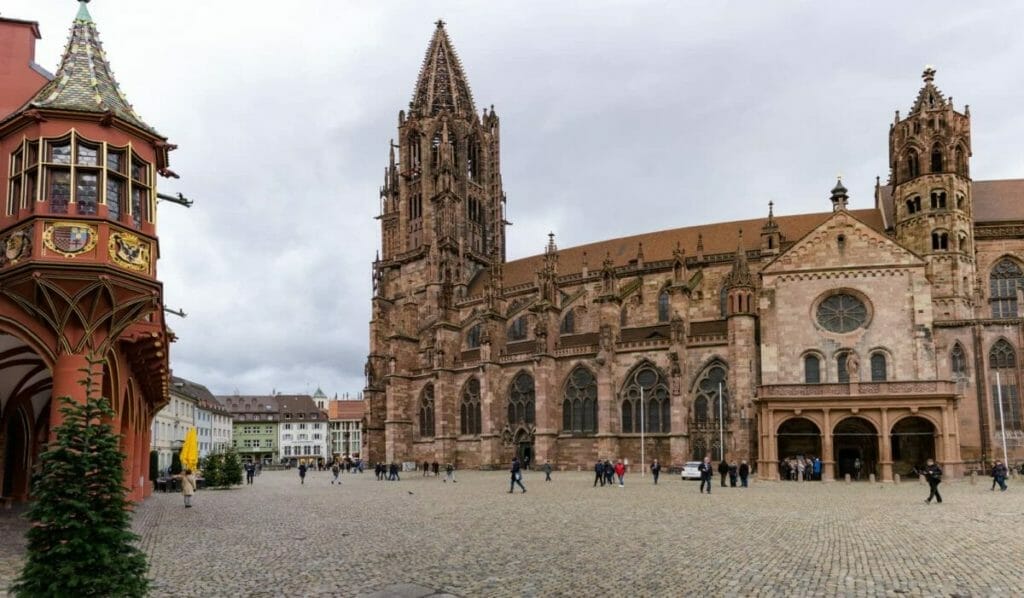 Münsterplatz - Sehenswürdigkeiten Freiburg