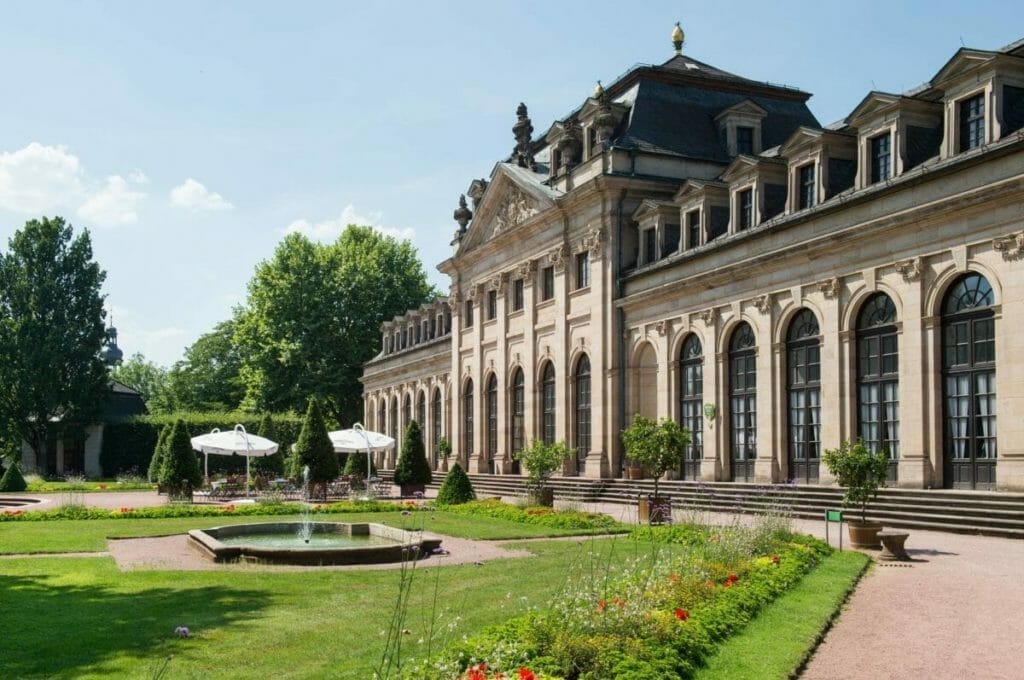 ÜBERRASCHENDE FULDA SEHENSWÜRDIGKEITEN, AUSFLUGSZIELE & AKTIVITÄTEN FÜR DICH 14 ÜBERRASCHENDE FULDA SEHENSWÜRDIGKEITEN, AUSFLUGSZIELE & AKTIVITÄTEN FÜR DICH 13
