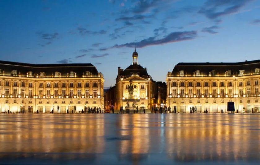 30 FAMOUS LANDMARKS IN FRANCE TO VISIT AT LEAST ONCE IN YOUR LIFETIME 10 30 FAMOUS LANDMARKS IN FRANCE TO VISIT AT LEAST ONCE IN YOUR LIFETIME 5