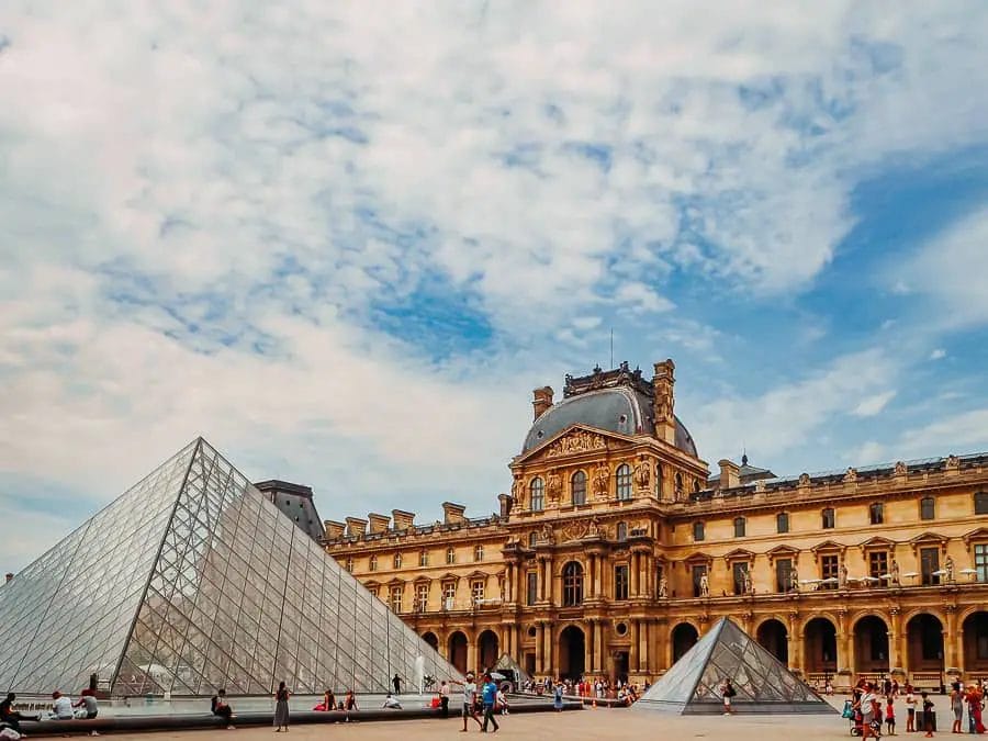 30 BERÜHMTE SEHENSWÜRDIGKEITEN IN FRANKREICH, DIE DU MINDESTENS EINMAL IM LEBEN BESUCHEN SOLLTE 27