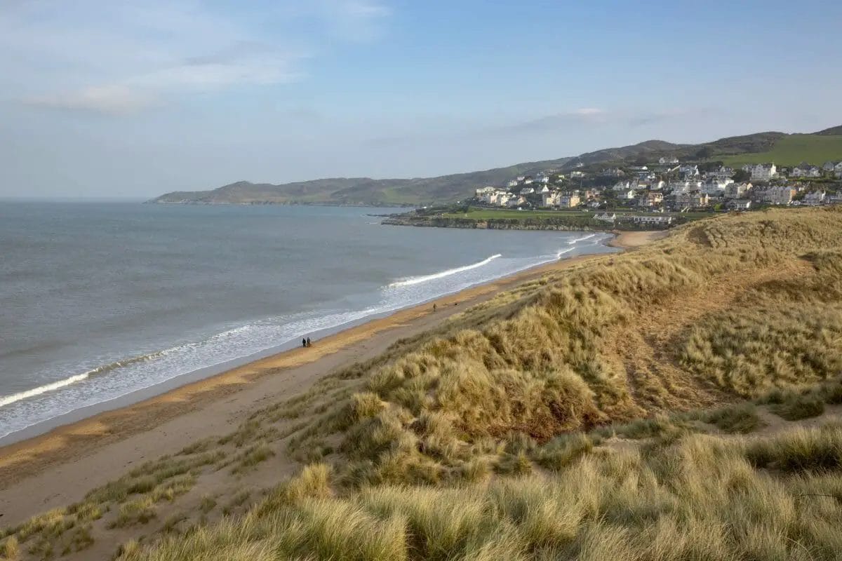 15 Best Seaside Towns in Devon: Where to go on holiday?