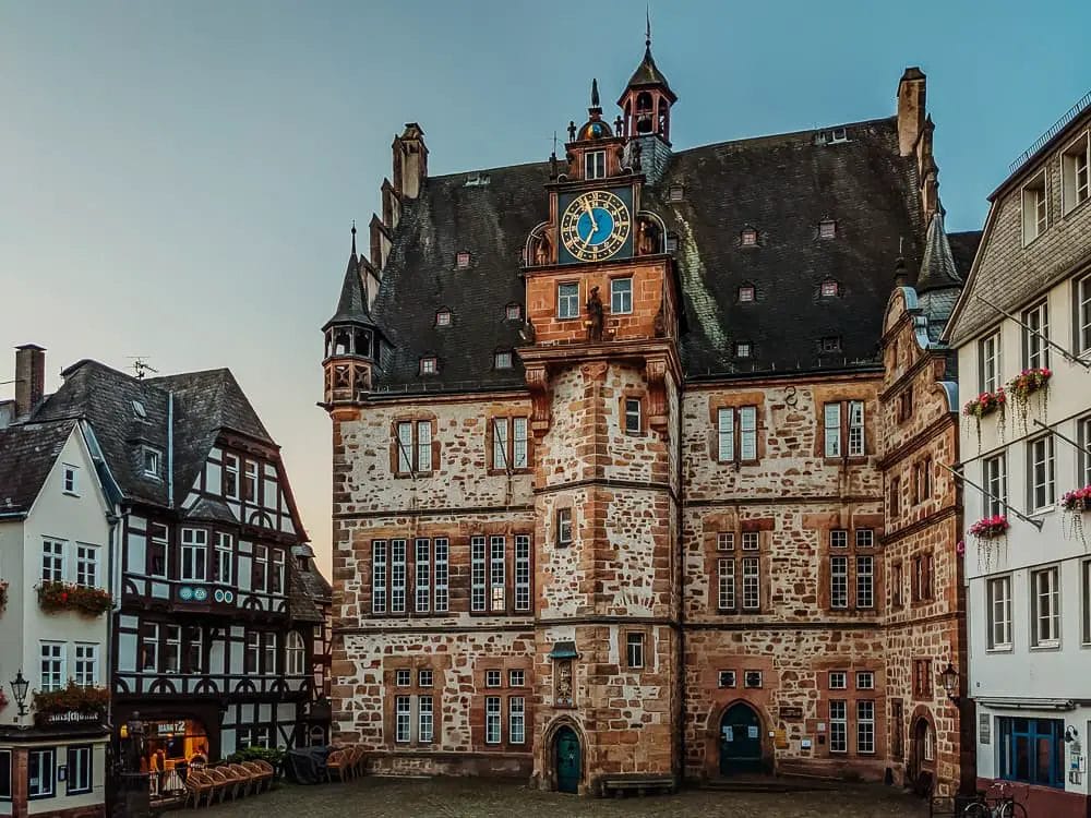 Das Rathaus von Marburg - Marburg Sehenswürdigkeiten