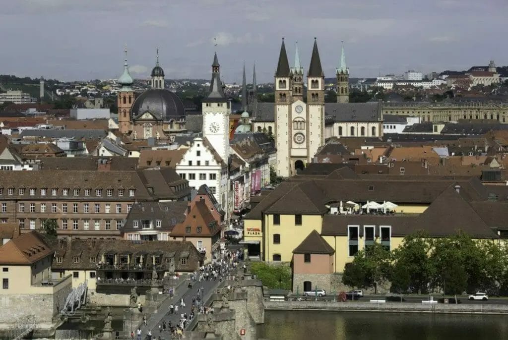 Blick auf die Altstadt von Würzburg - Würzburg Sehenswürdigkeiten