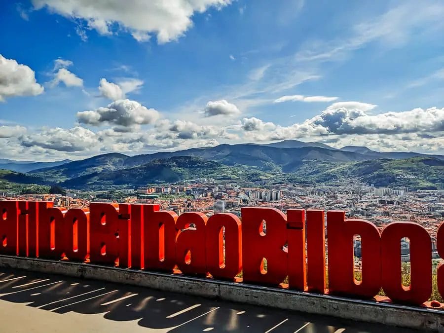 Aussicht vom Monte Artxanda auf Bilbao - Bilbao Sehenswürdigkeiten