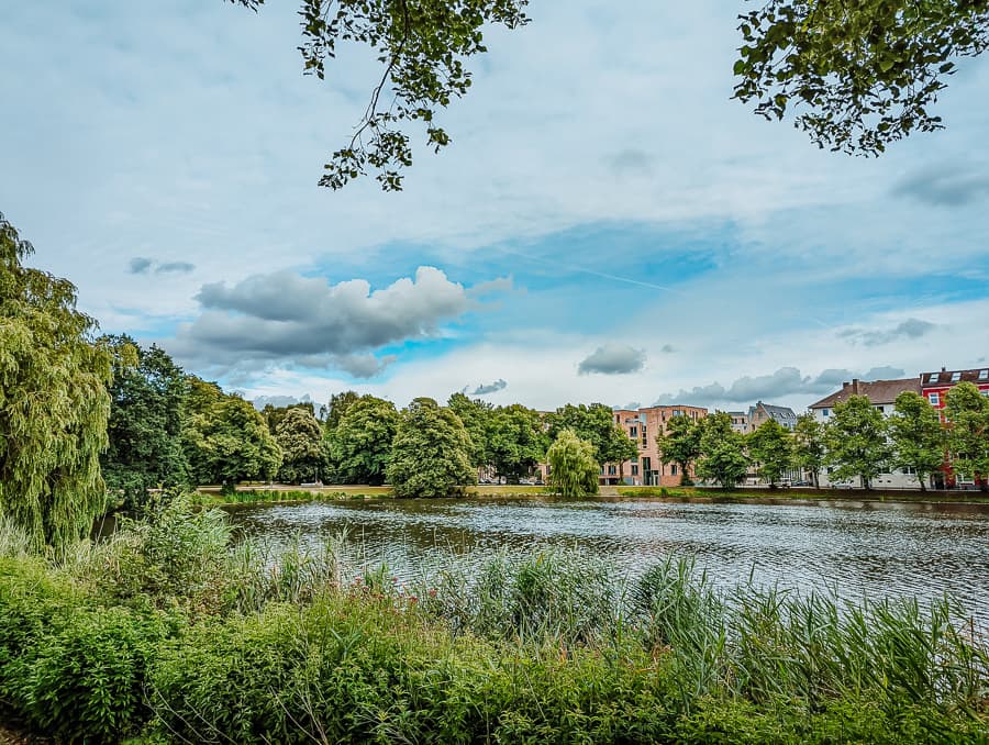 KIEL SEHENSWÜRDIGKEITEN - UNSERE 13 BESTEN TIPPS, HIGHLIGHTS & SEHENSWÜRDIGKEITEN 14 Ratsdienergarten - Kiel Sehenswürdigkeiten