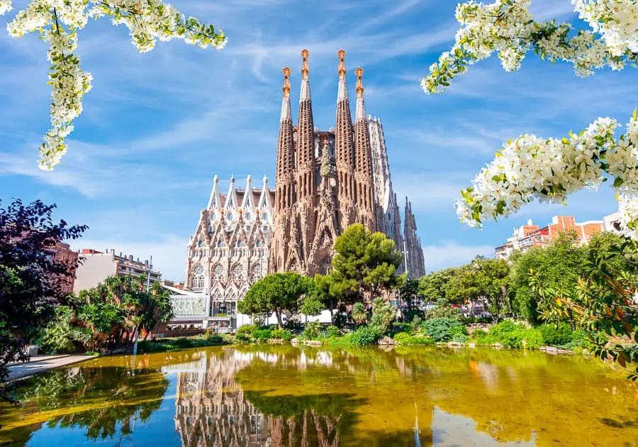 Die Sagrada Familia in Barcelona - Spanien Sehenswürdigkeiten