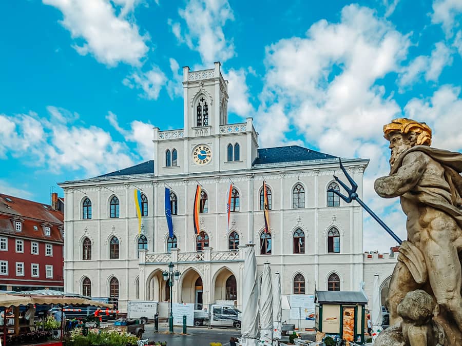 Rathaus am Marktplatz in Weimar - Weimar Sehenswürdigkeiten