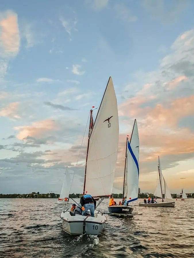 DIE 25+ BESTEN AUSFLUGSZIELE IN UND UM HAMBURG - HIGHLIGHTS & TIPPS FÜR EINEN UNVERGESSLICHEN TAG 13 DIE 25+ BESTEN AUSFLUGSZIELE IN UND UM HAMBURG - HIGHLIGHTS & TIPPS FÜR EINEN UNVERGESSLICHEN TAG 7