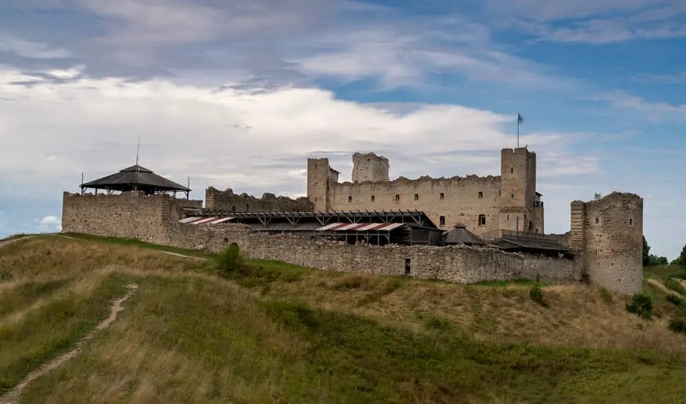 Burg Wesenberg - Estland Sehenswürdigkeiten