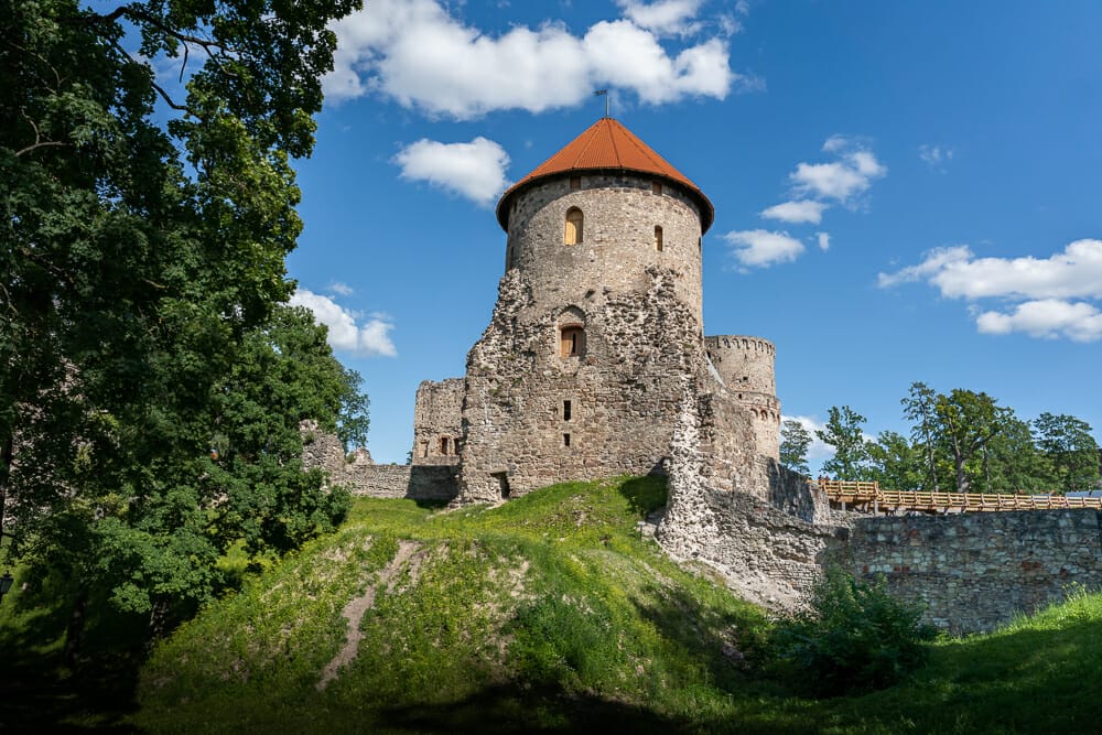 Burgturm von Cesis - Lettland Sehenswürdigkeiten