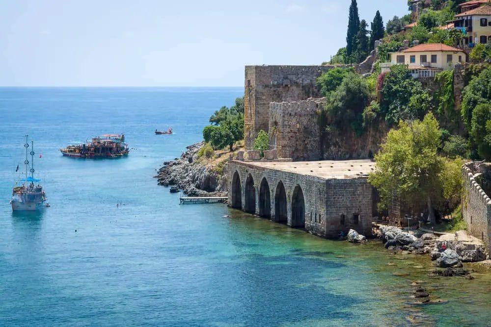 22 EINZIGARTIGE ALANYA SEHENSWÜRDIGKEITEN & AUSFLUGSZIELE, DIE DU UNBEDINGT SEHEN MUSST 15 22 EINZIGARTIGE ALANYA SEHENSWÜRDIGKEITEN & AUSFLUGSZIELE, DIE DU UNBEDINGT SEHEN MUSST 2
