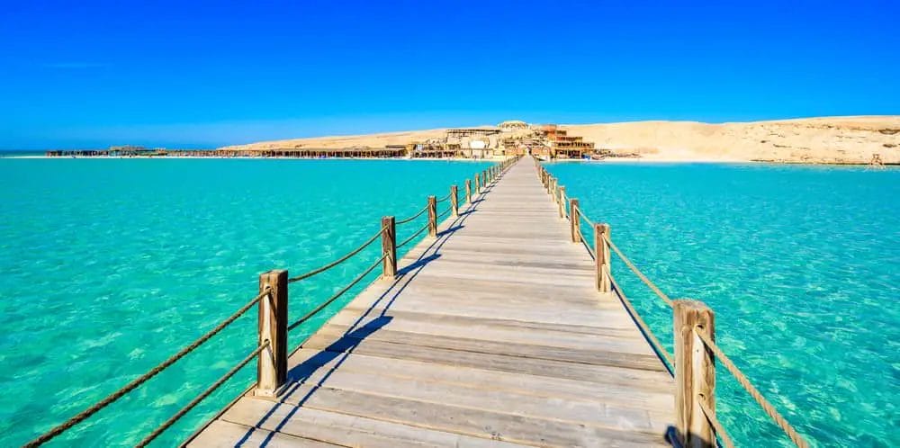 Blick vom Anlegesteg auf Orange Bay - Hurghada Sehenswürdigkeiten