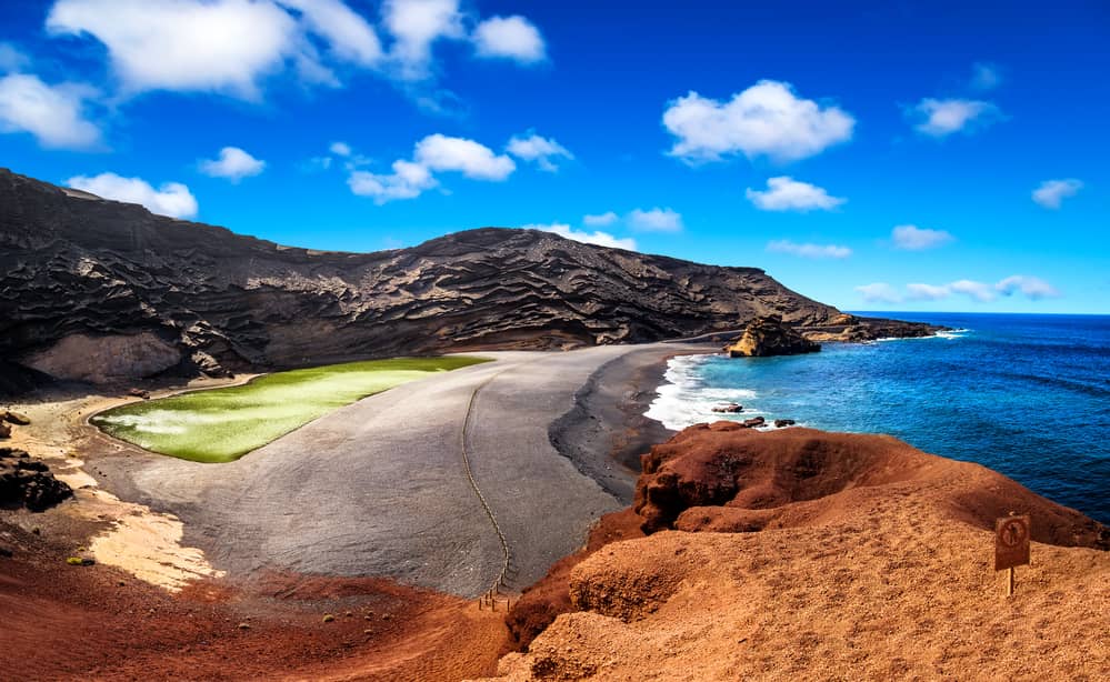 Die EL Lago Verde bei El Golfo - Lanzarote Sehenswürdigkeiten