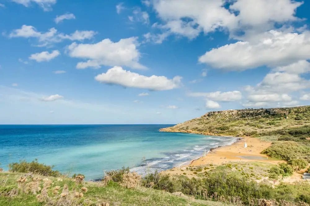 Aussicht auf die Ramla Bay auf Gozo