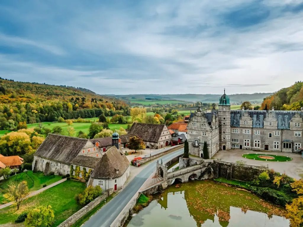 DIE 15 BESTEN HAMELN SEHENSWÜRDIGKEITEN - ALTSTADT & AUSFLUGSZIELE 20 Schloss Hämelschenburg - Hameln Sehenswürdigkeiten & Ausflugsziele