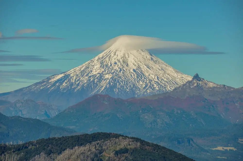 Der aktive Vulkan Villarica ist ein beliebtes Touristenziel - Chile Sehenswürdigkeiten