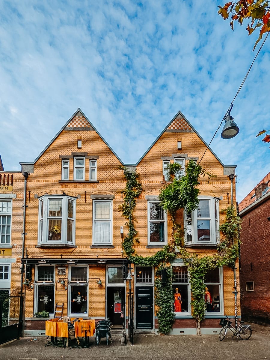 48 STUNDEN IN DER PROVINZ NORDBRABANT IN DEN NIEDERLANDEN - EIN BESUCH IN TILBURG & EINDHOVEN 34 48 STUNDEN IN DER PROVINZ NORDBRABANT IN DEN NIEDERLANDEN - EIN BESUCH IN TILBURG & EINDHOVEN 19