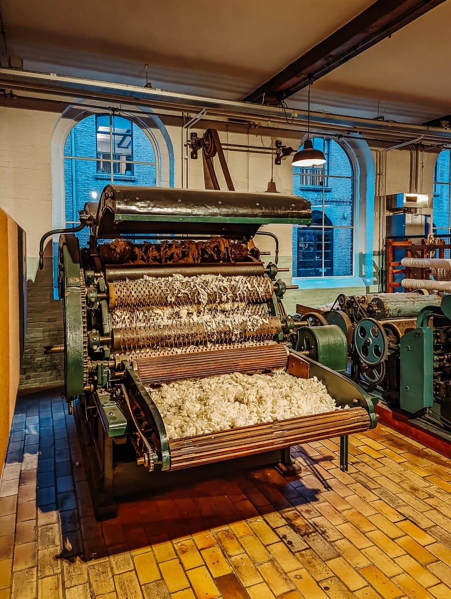 48 STUNDEN IN DER PROVINZ NORDBRABANT IN DEN NIEDERLANDEN - EIN BESUCH IN TILBURG & EINDHOVEN 21 48 STUNDEN IN DER PROVINZ NORDBRABANT IN DEN NIEDERLANDEN - EIN BESUCH IN TILBURG & EINDHOVEN 13